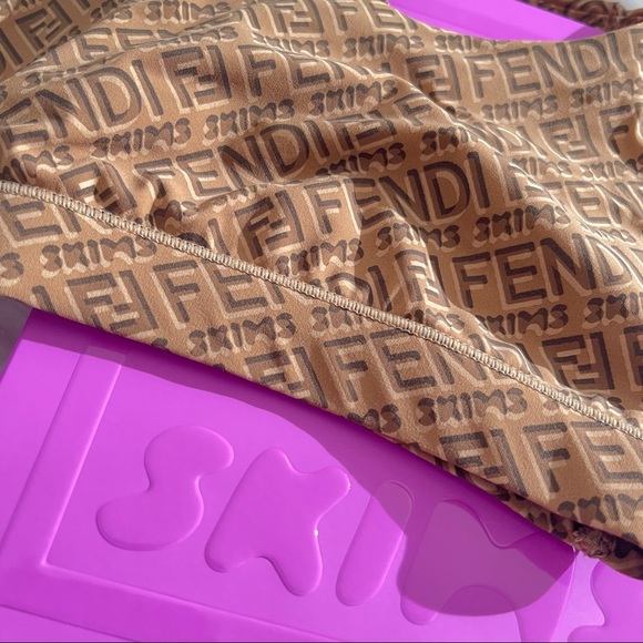 Fendi x Skims bralette size small - Picture 2 of 3